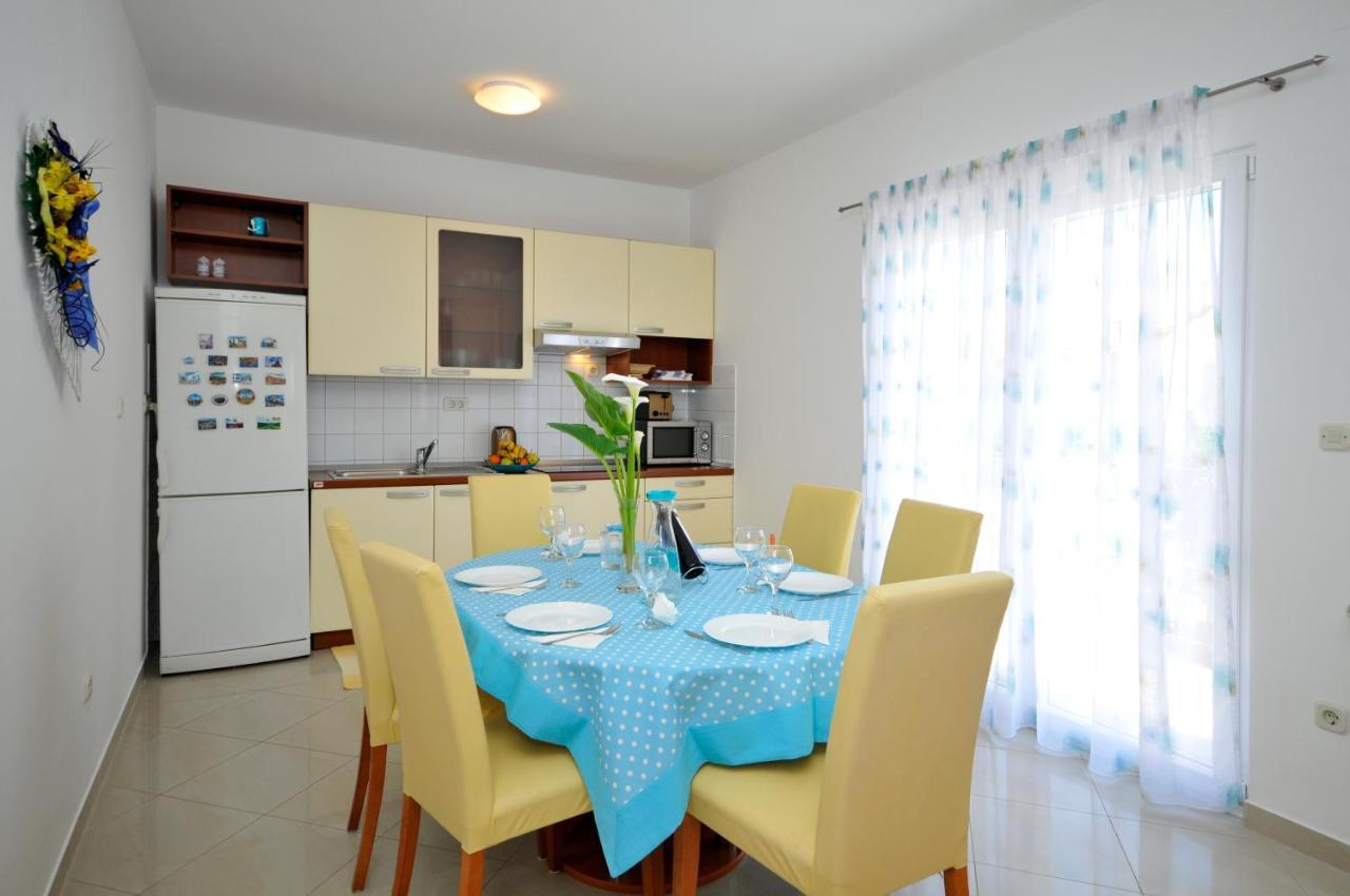 Apartments Roza Trogir Zewnętrze zdjęcie
